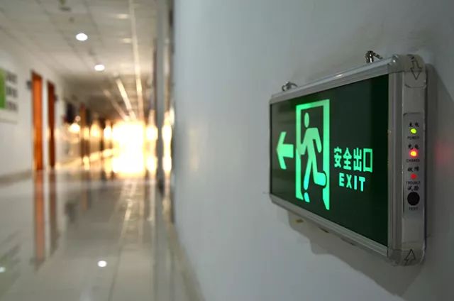 西安天卓防火门