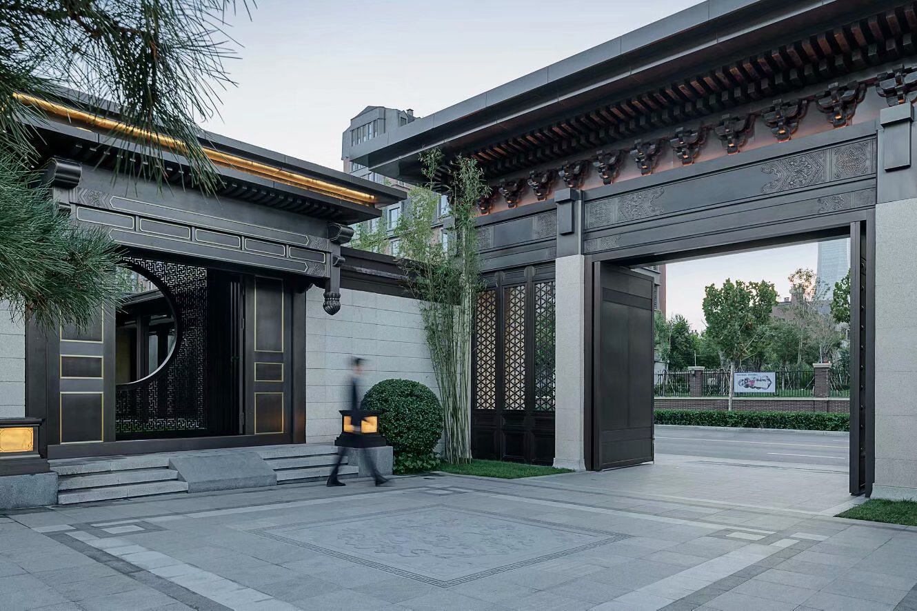 西安铸铝门