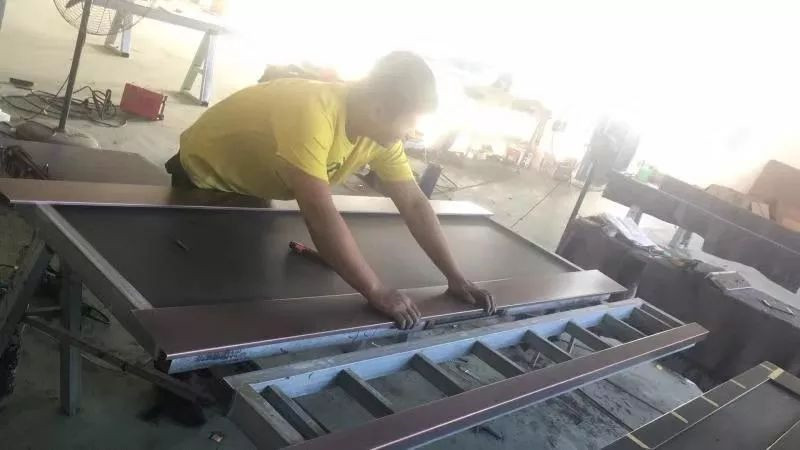 行业首推售前售中售后三大服务承诺—西安天卓铜门