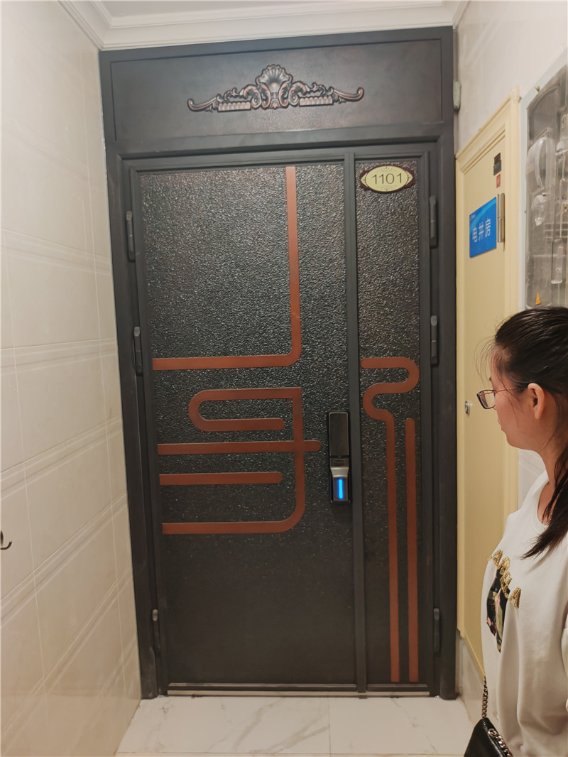 西安铸铝门